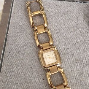 Nixon The SISI SS gold watch